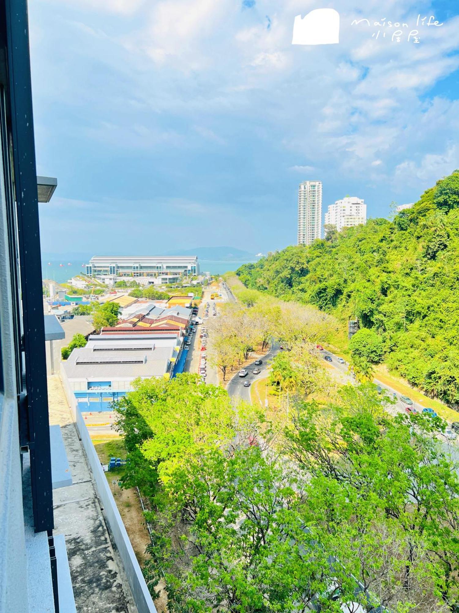 Maison Life 小居屋 Jesselton Quay Citypads Kota Kinabalu Buitenkant foto