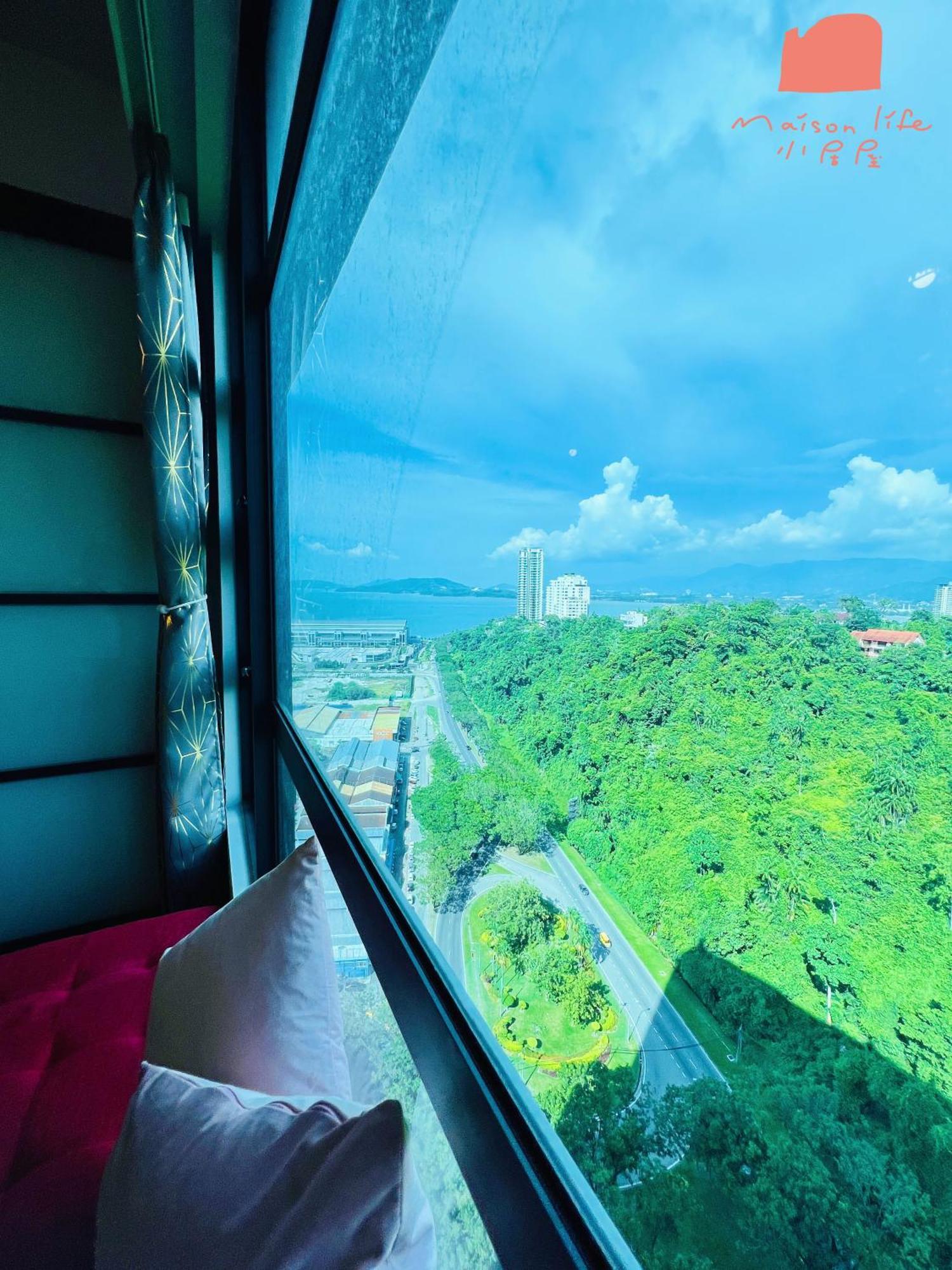 Maison Life 小居屋 Jesselton Quay Citypads Kota Kinabalu Buitenkant foto